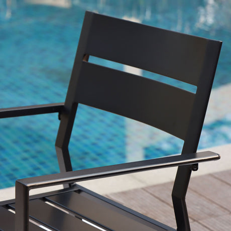 Vicllax Sillas de comedor apilables de metal negro para patio al aire libre