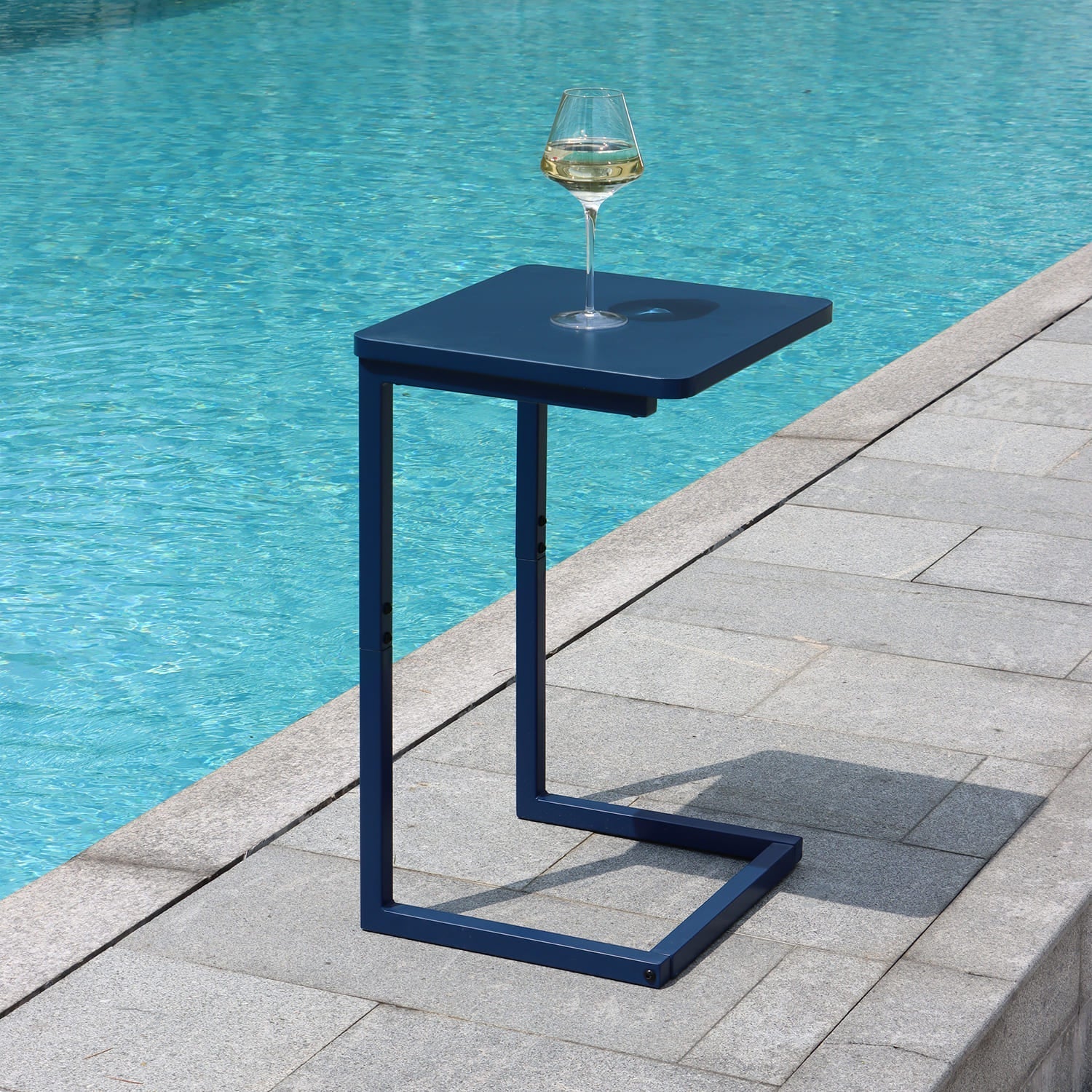 Vicllax C Shaped End Table Patio Snack Side Table for Couch Outdoor Sofa Table with Metal Frame for Living Room Black Grey White Navy Vicllax Outdoor